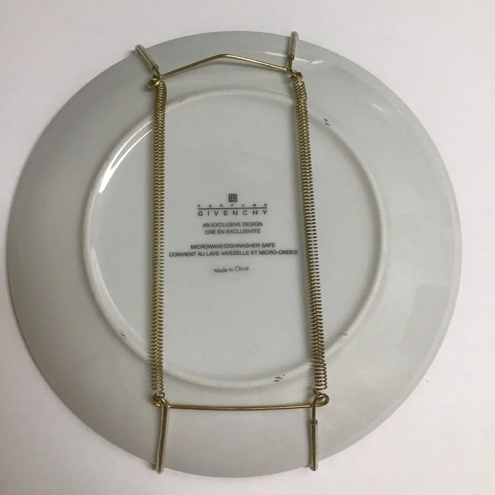 Givenchy Paris Porcelain Dessert Plates SET OF 2 Lily Bird of Paradise 8.25 2003